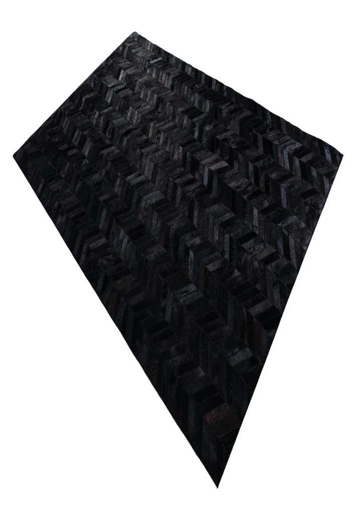 5' 1 x 8' Cowhide Leather Rug