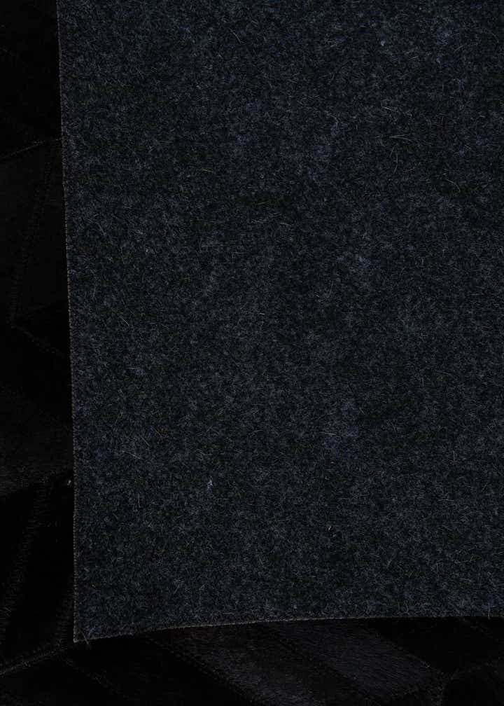 5' 1 x 8' Cowhide Leather Rug