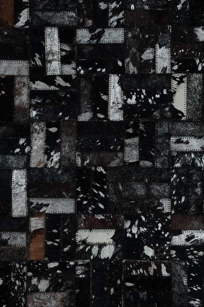 5' x 8' Cowhide Leather Rug