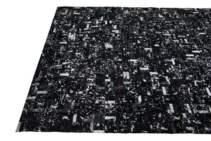 5' 1 x 8' Cowhide Leather Rug