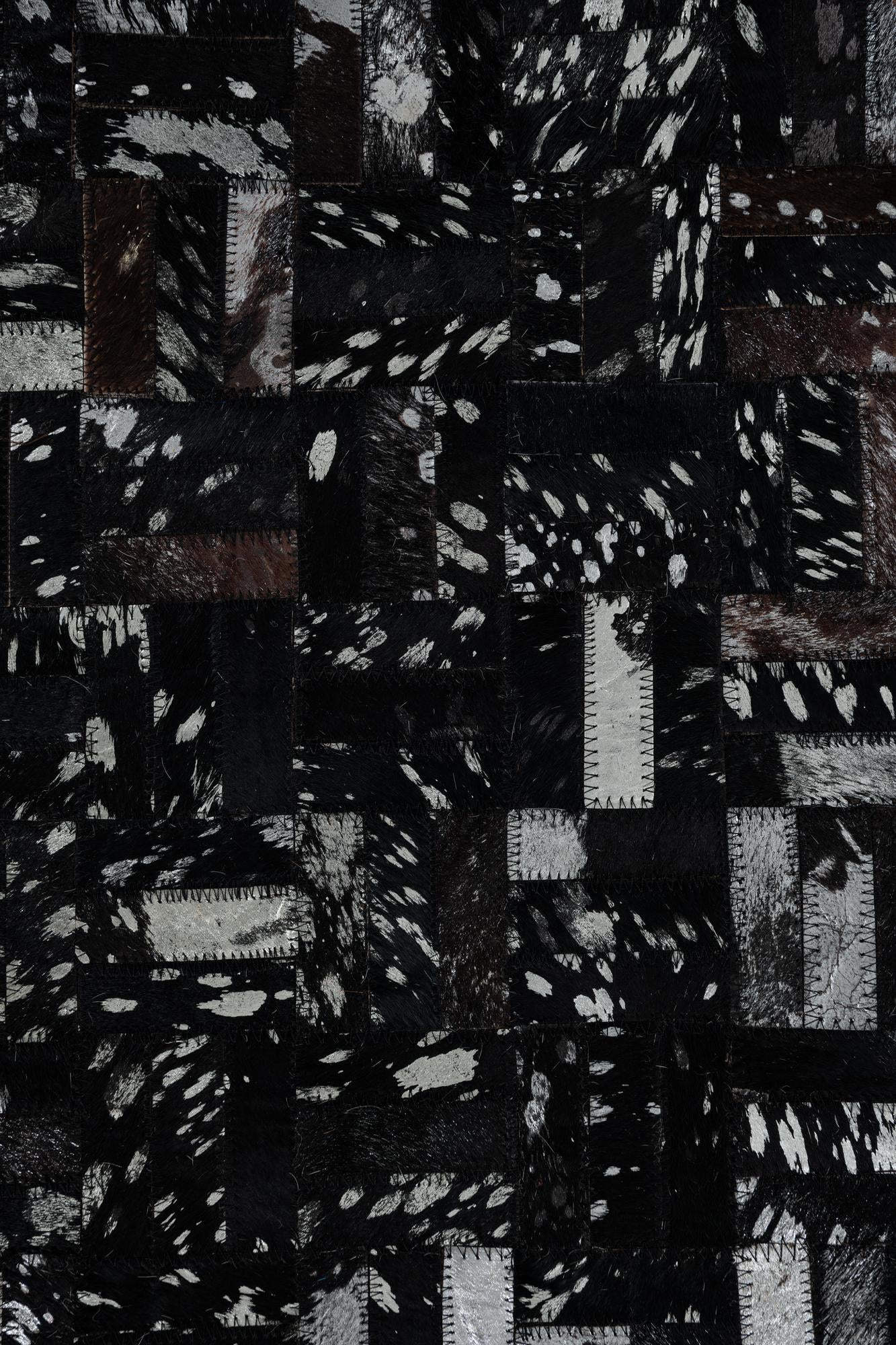 5' 1 x 8' Cowhide Leather Rug