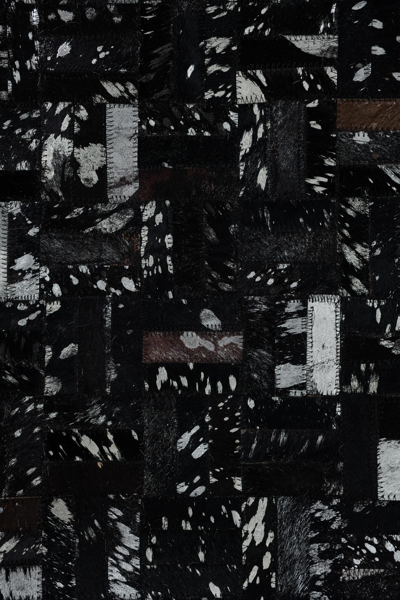 5' 1 x 8' Cowhide Leather Rug