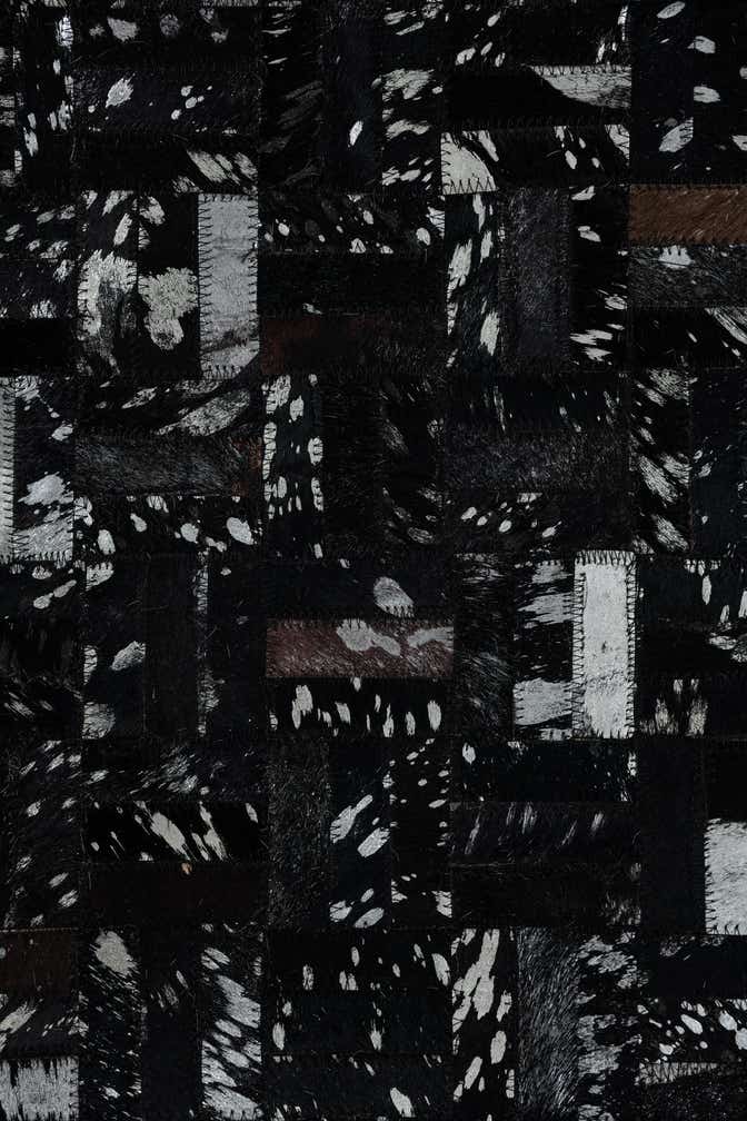5' 1 x 8' Cowhide Leather Rug
