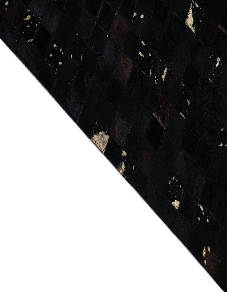 Detail image of 5' x 7' 10 Cowhide Leather Rug