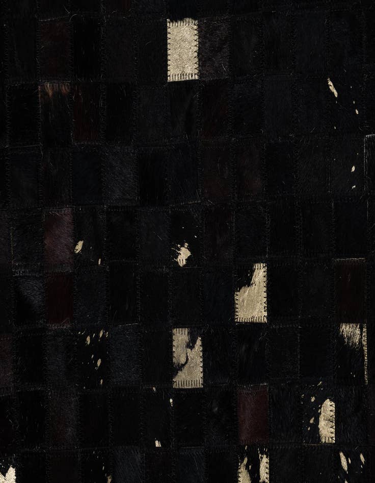 Detail image of 5' x 7' 10 Cowhide Leather Rug