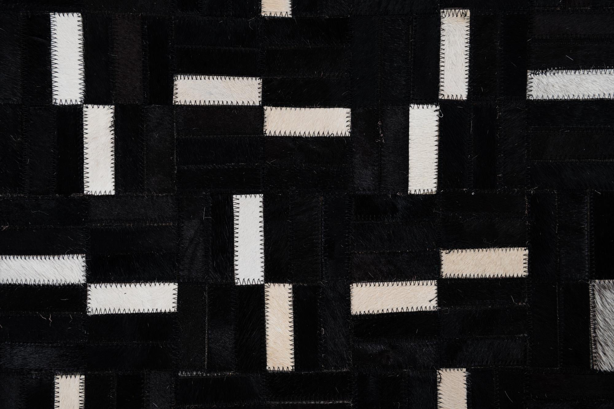 5' x 8' 2 Cowhide Leather Rug