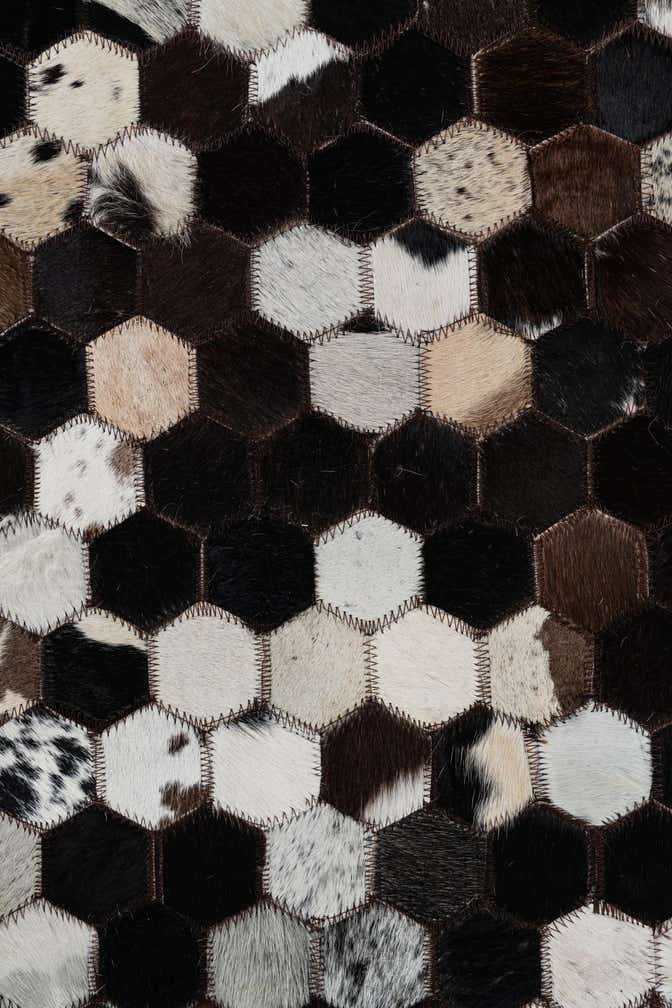 8' x 10' Cowhide Leather Rug