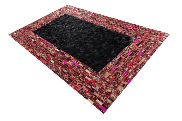 Detail image of 5' x 7' 10 Cowhide Leather Rug