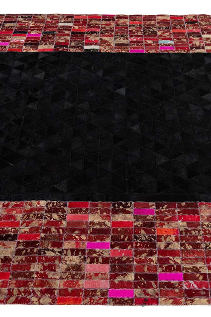 5' x 7' 10 Cowhide Leather Rug