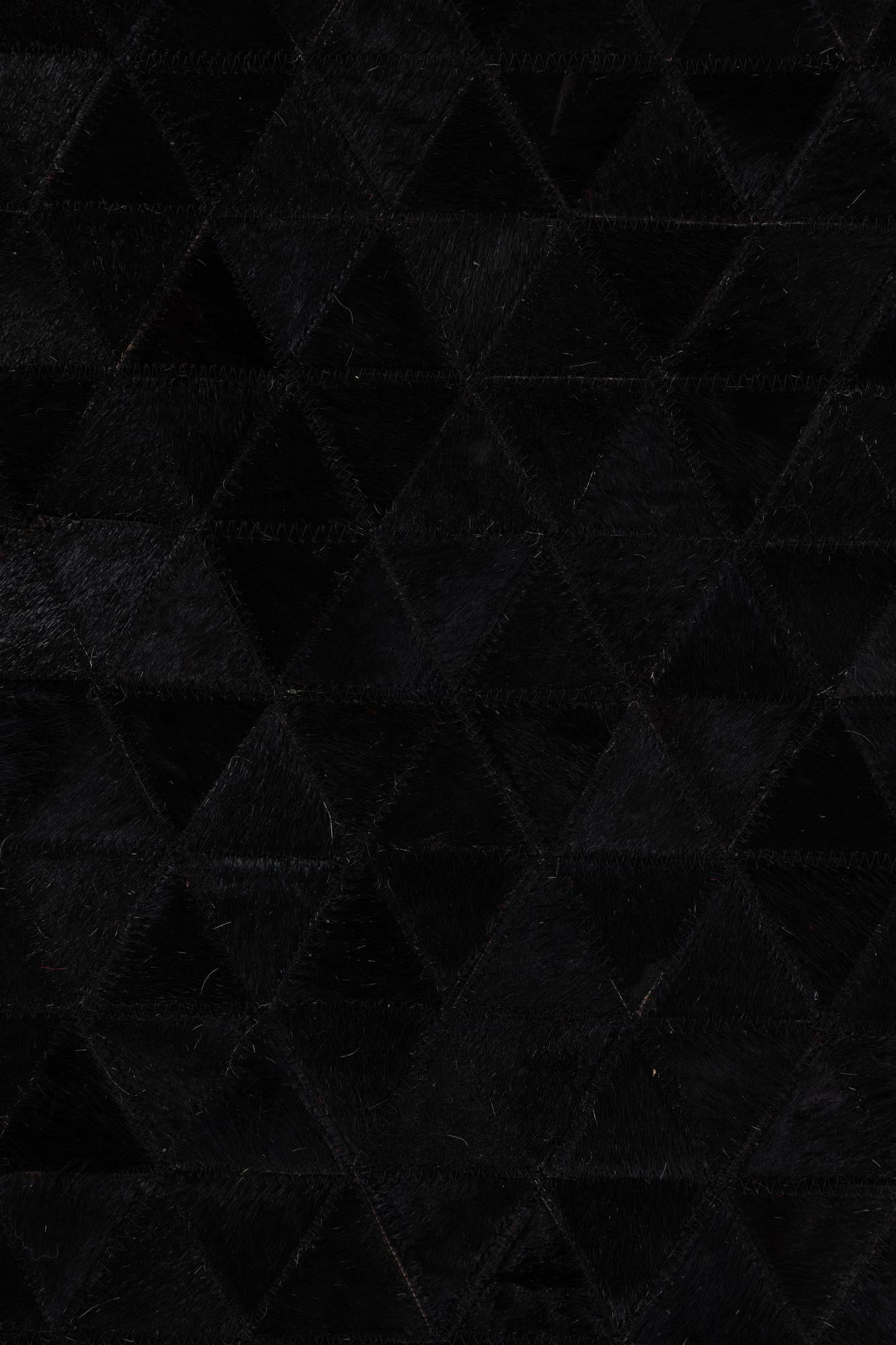 5' x 7' 10 Cowhide Leather Rug