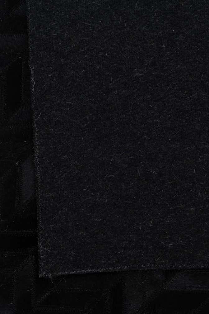 5' 2 x 8' Cowhide Leather Rug