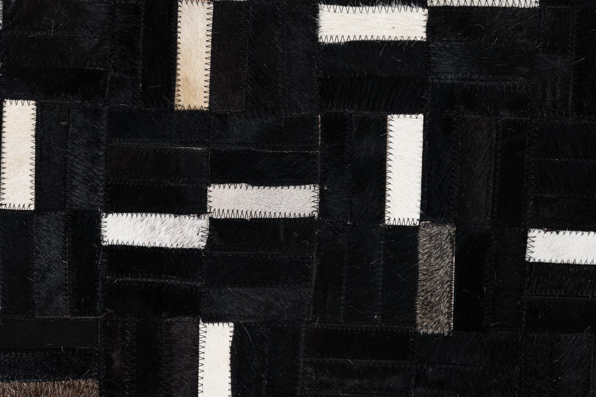8' x 9' 10 Cowhide Leather Rug