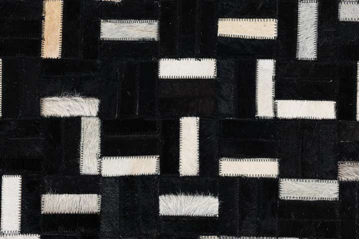 8' x 10' Cowhide Leather Rug