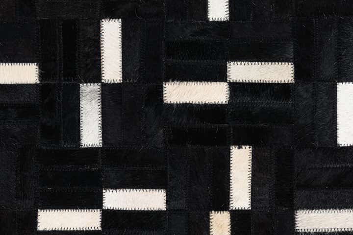 8' x 10' Cowhide Leather Rug