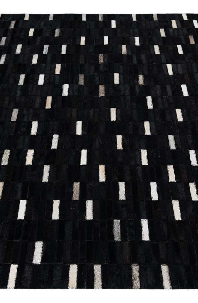 5' x 8' 1 Cowhide Leather Rug