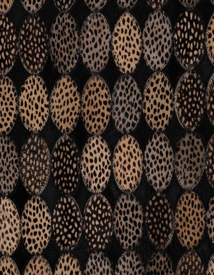 Detail image of 5' x 7' 10 Cowhide Leather Rug