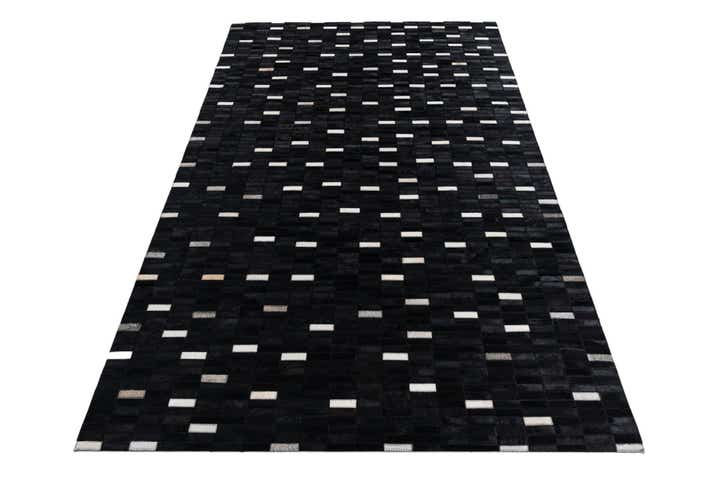 5' x 8' Cowhide Leather Rug