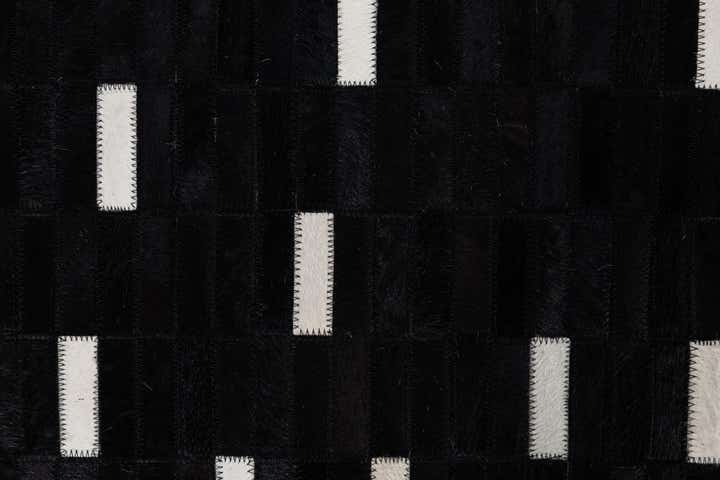 5' x 8' Cowhide Leather Rug