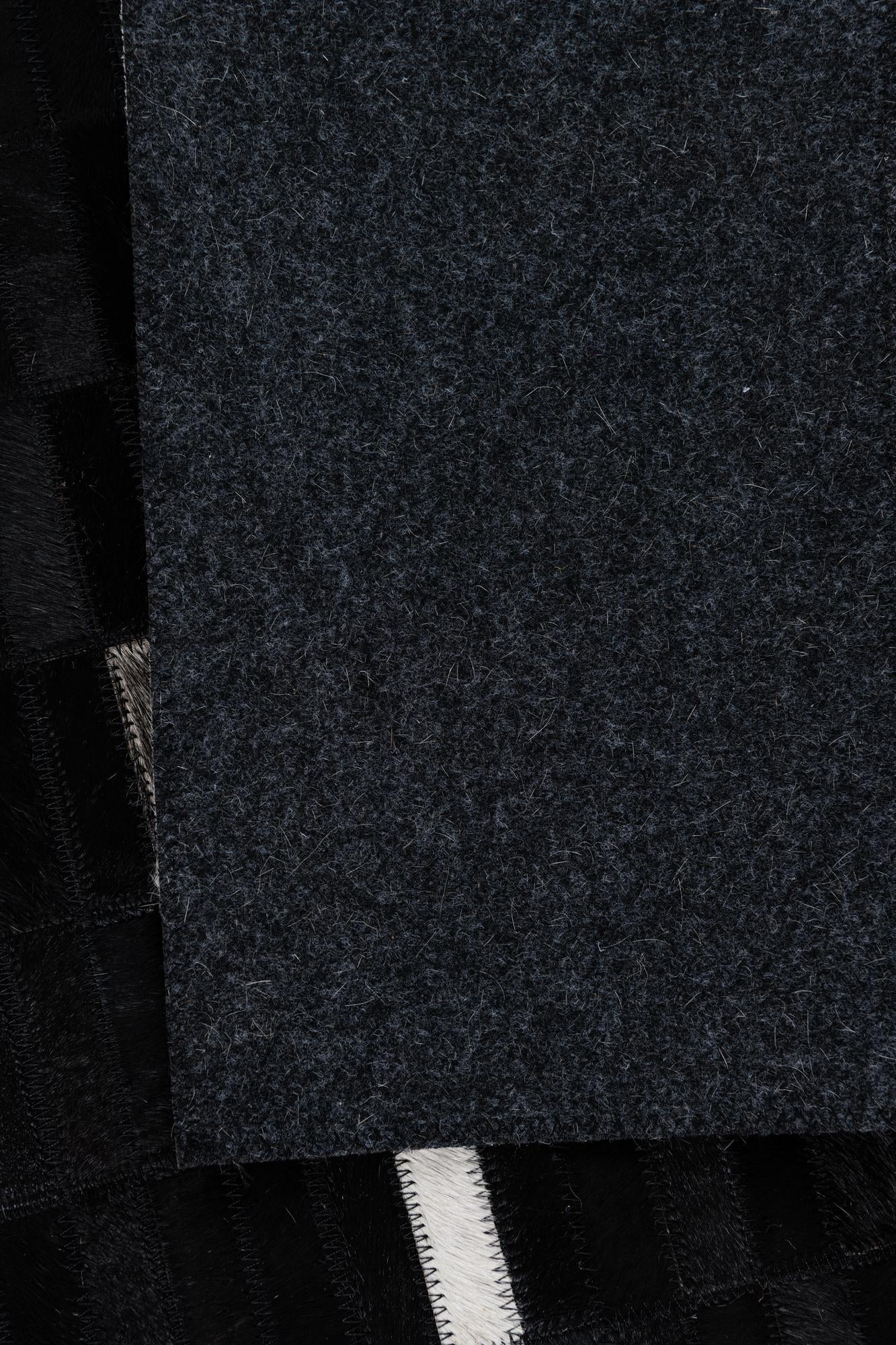 5' x 8' Cowhide Leather Rug