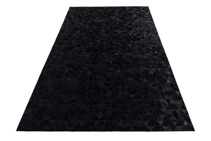 5' x 7' 8 Cowhide Leather Rug