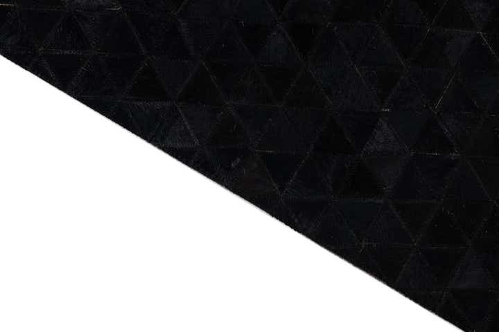 5' x 7' 8 Cowhide Leather Rug