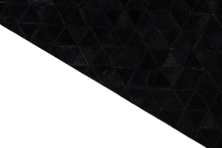 Detail image of 5' x 7' 8 Cowhide Leather Rug