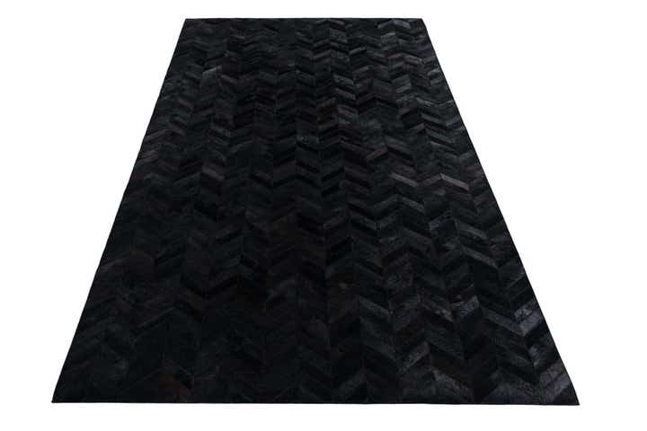 5' 1 x 8' Cowhide Leather Rug