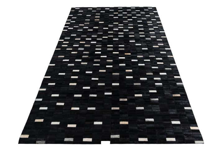 5' x 7' 10 Cowhide Leather Rug