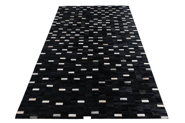 Detail image of 5' x 7' 10 Cowhide Leather Rug