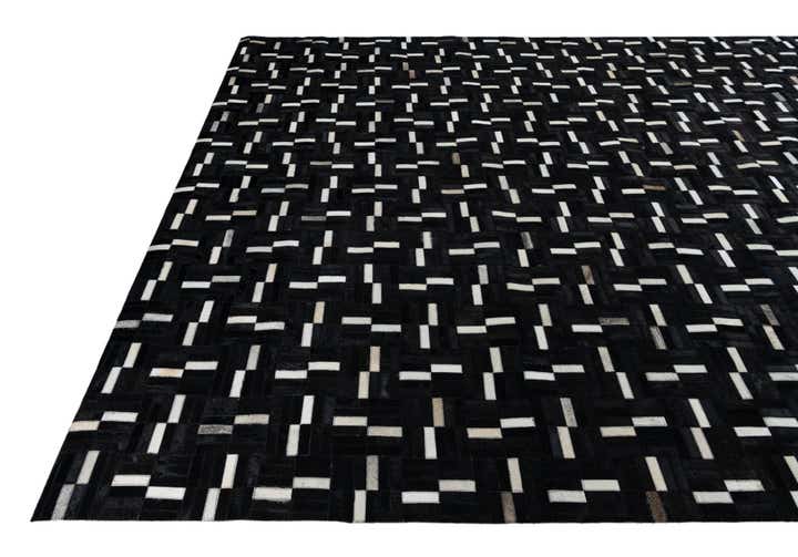 7' 8 x 9' 8 Cowhide Leather Rug