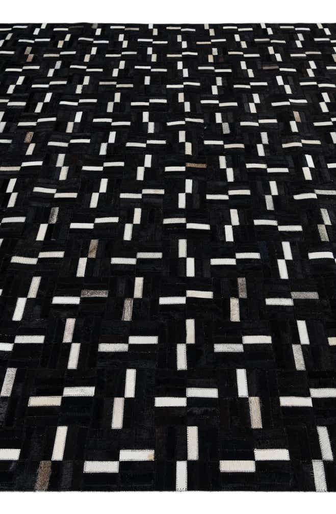 7' 8 x 9' 8 Cowhide Leather Rug