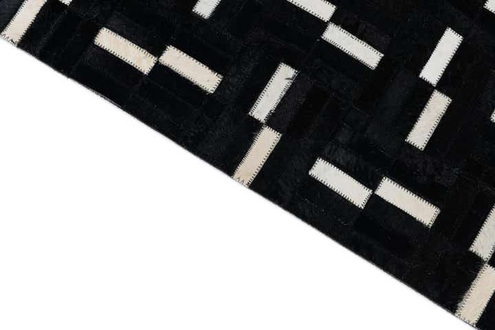 7' 9 x 9' 7 Cowhide Leather Rug