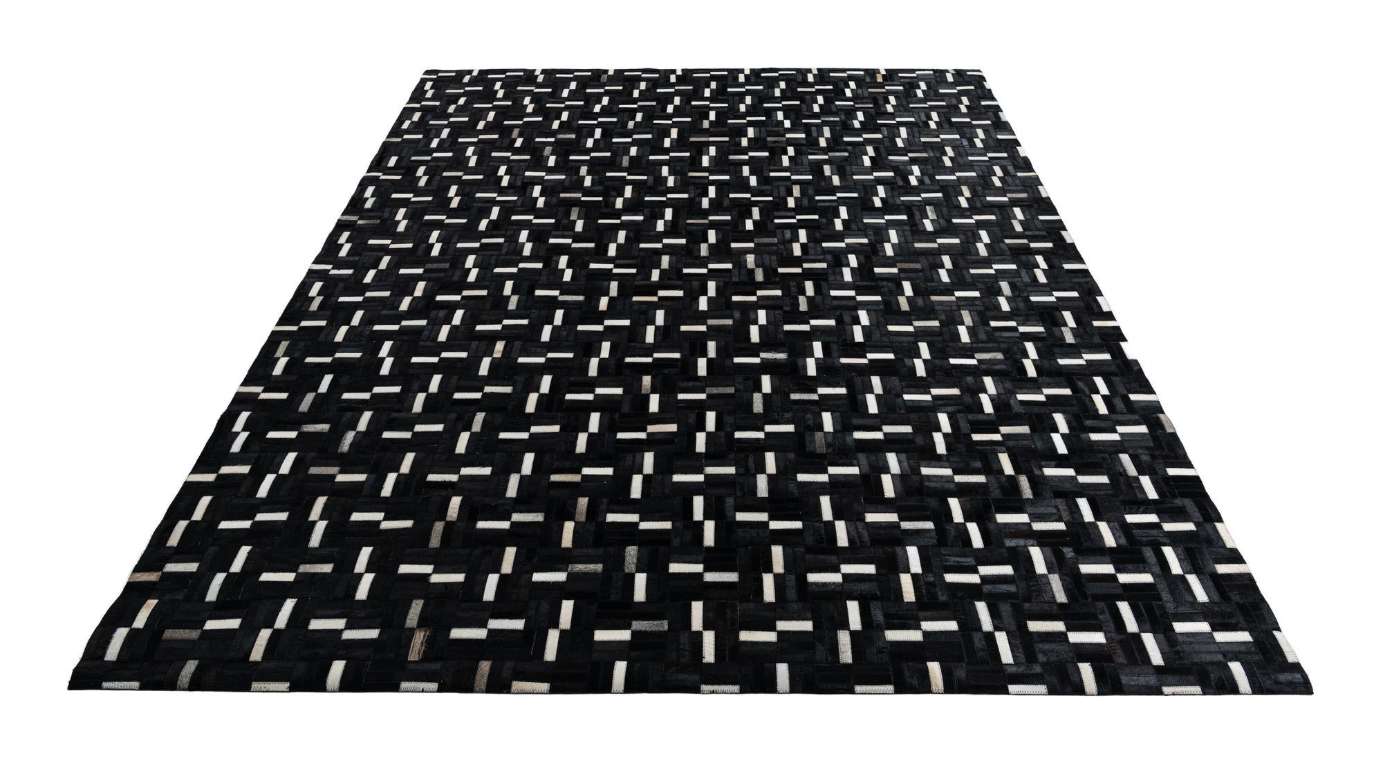 8' 2 x 10' Cowhide Leather Rug