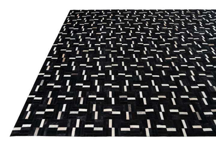 8' x 9' 10 Cowhide Leather Rug