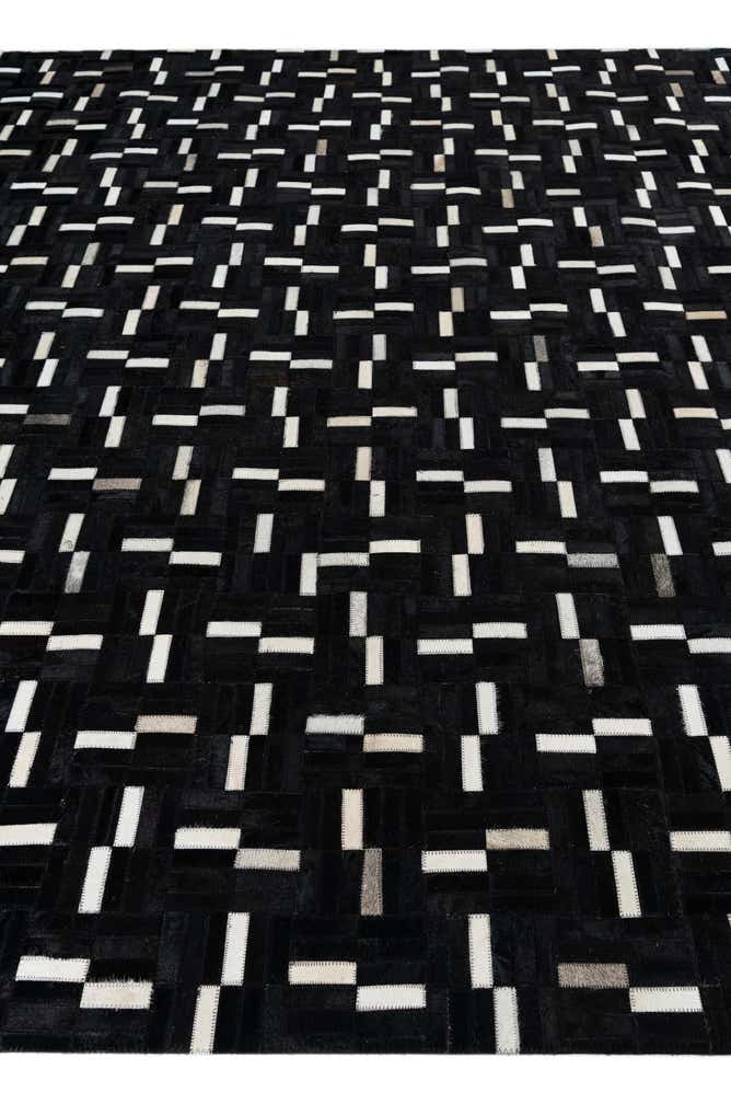 8' x 9' 10 Cowhide Leather Rug