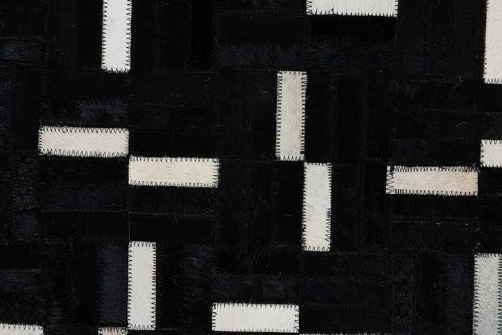 8' x 9' 10 Cowhide Leather Rug
