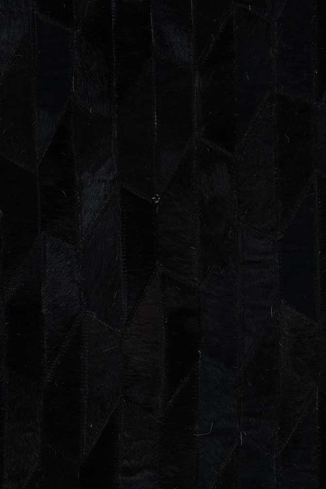 5' x 7' 9 Cowhide Leather Rug