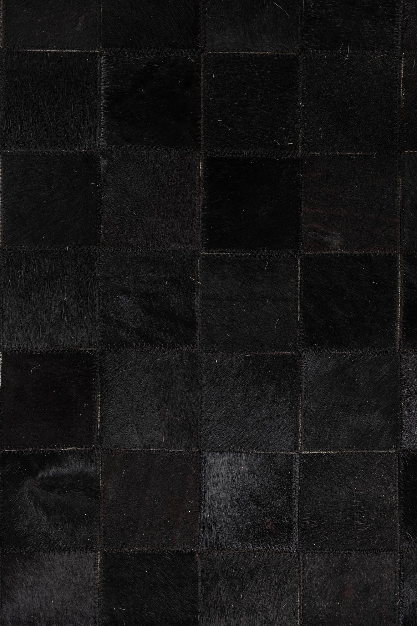 5' x 8' Cowhide Leather Rug