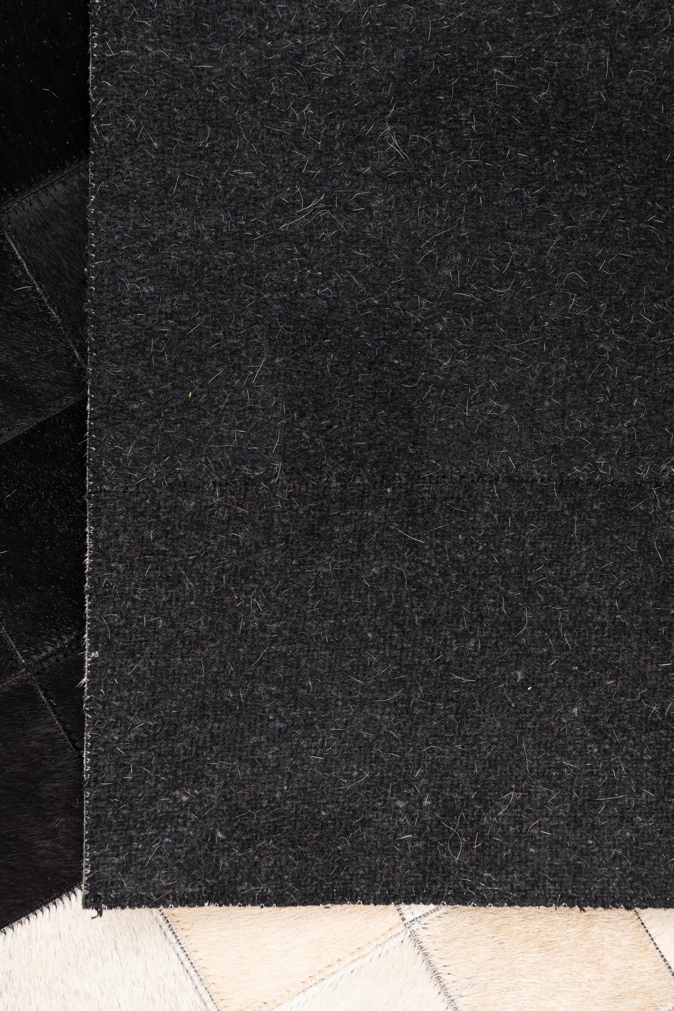 5' x 8' Cowhide Leather Rug