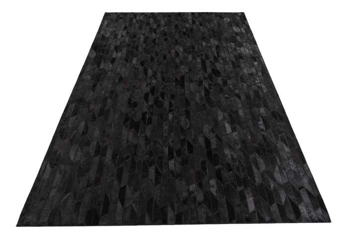 5' 1 x 8' Cowhide Leather Rug