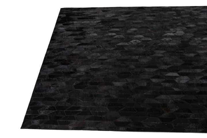 5' 1 x 8' Cowhide Leather Rug