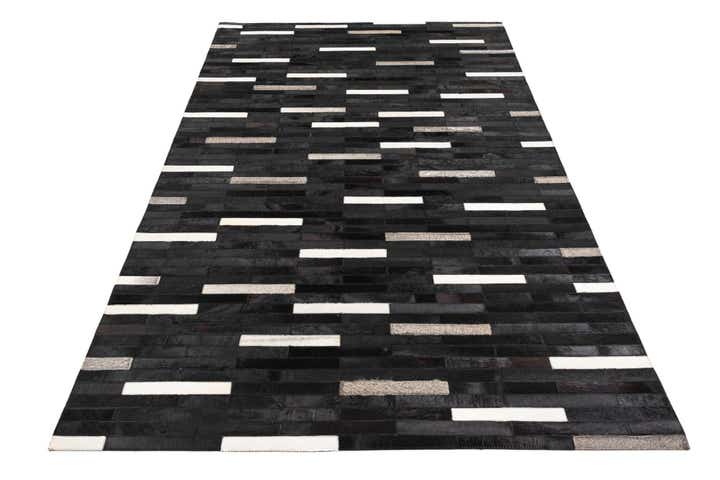 5' 1 x 8' Cowhide Leather Rug