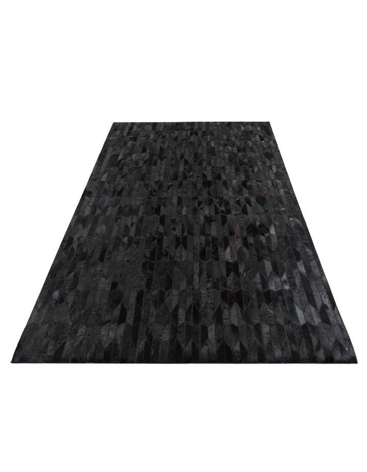 5' 2 x 8' Cowhide Leather Rug