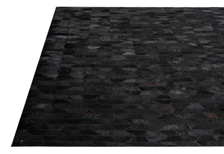 5' 2 x 8' Cowhide Leather Rug