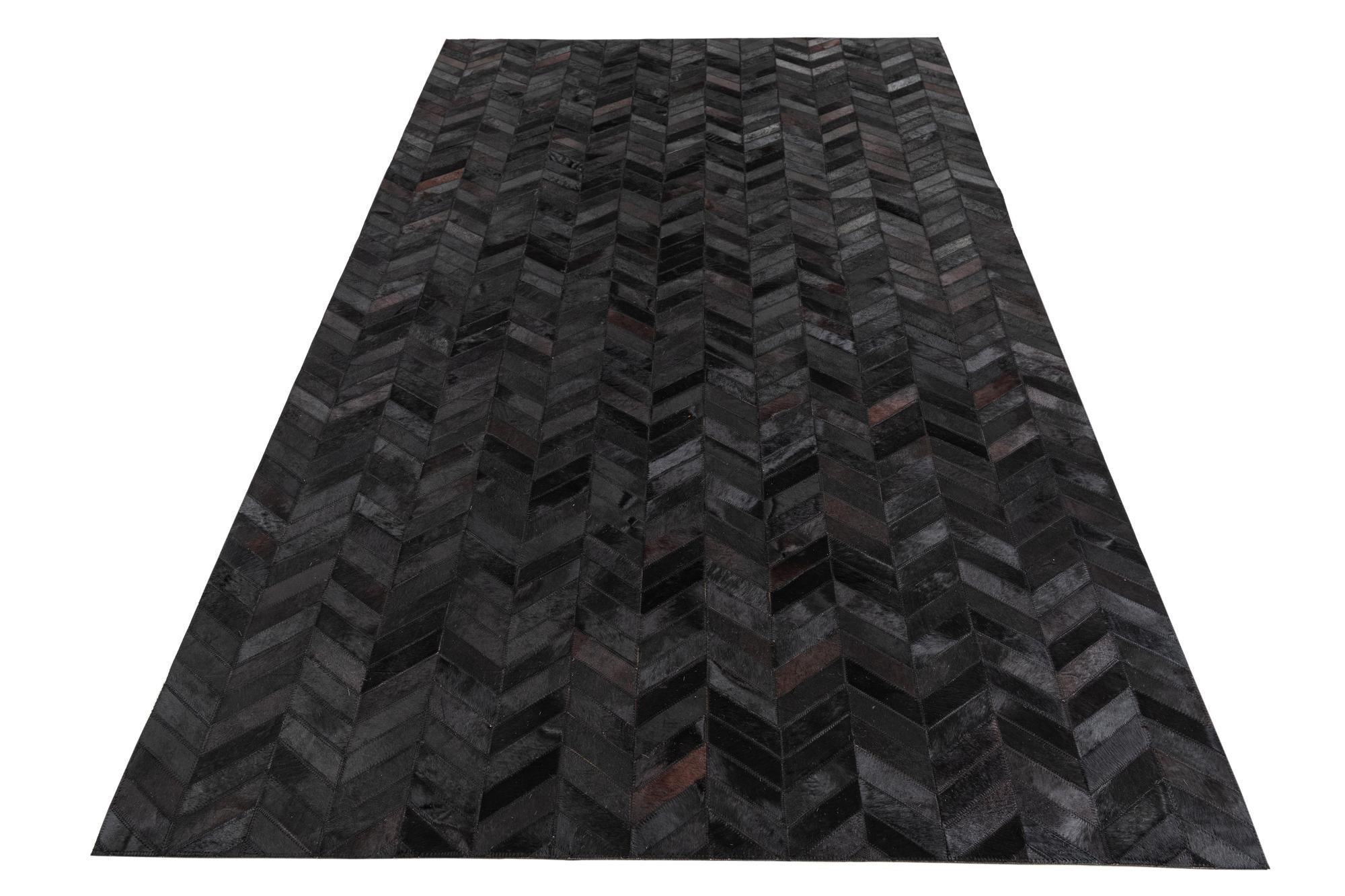5' 2 x 8' Cowhide Leather Rug