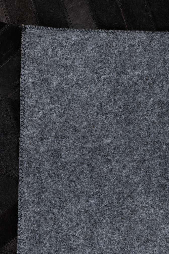 5' 2 x 8' Cowhide Leather Rug