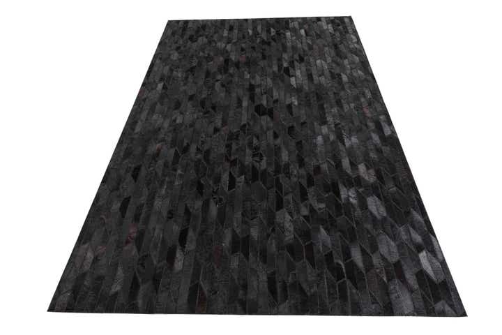 5' x 8' Cowhide Leather Rug