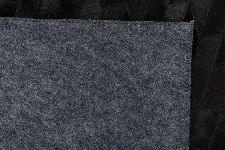 5' x 8' Cowhide Leather Rug
