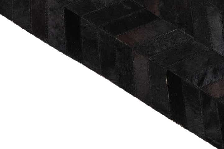 5' 1 x 8' 1 Cowhide Leather Rug