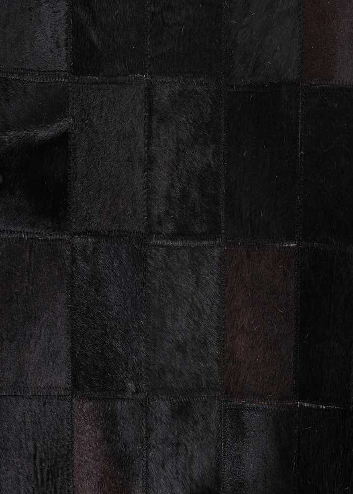 5' x 8' Cowhide Leather Rug